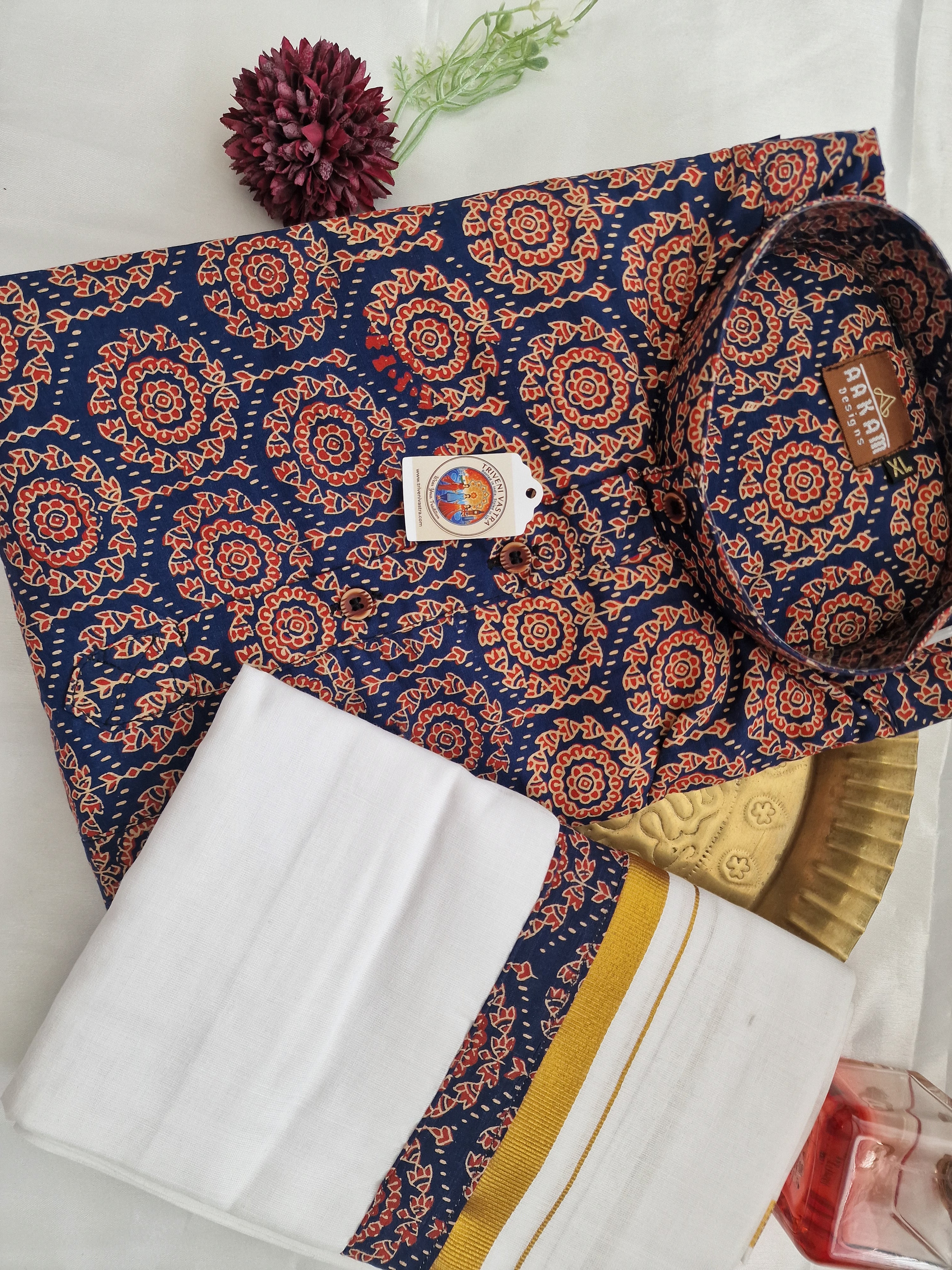 Blue & Burgenty Kurtha (XL) with maching mundu (Dhoti)