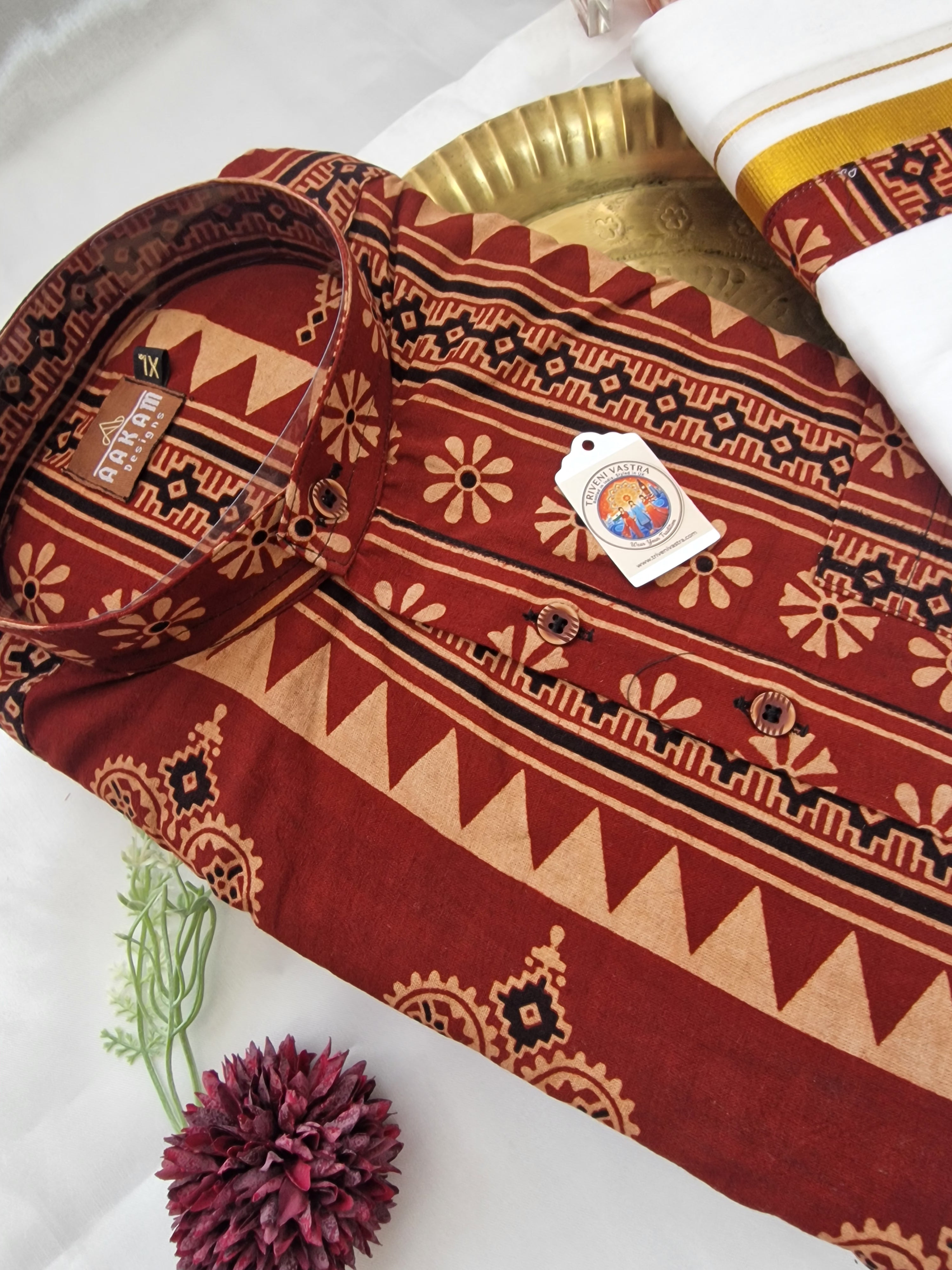 Kurtha (XL) with maching Mundu (dhoti)