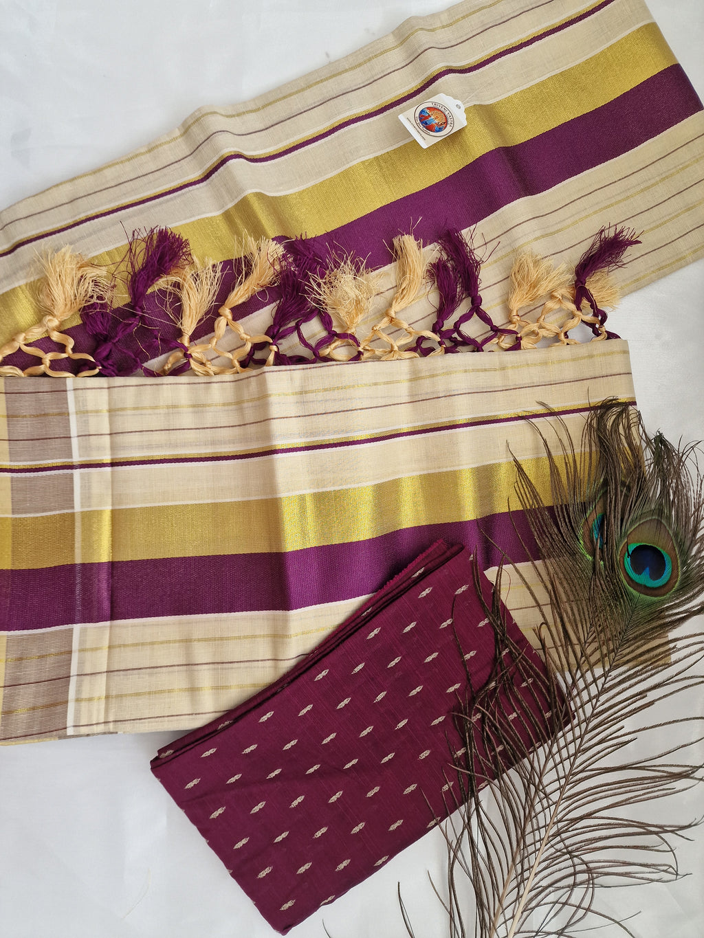 Purple settumundu with unstitched blouse