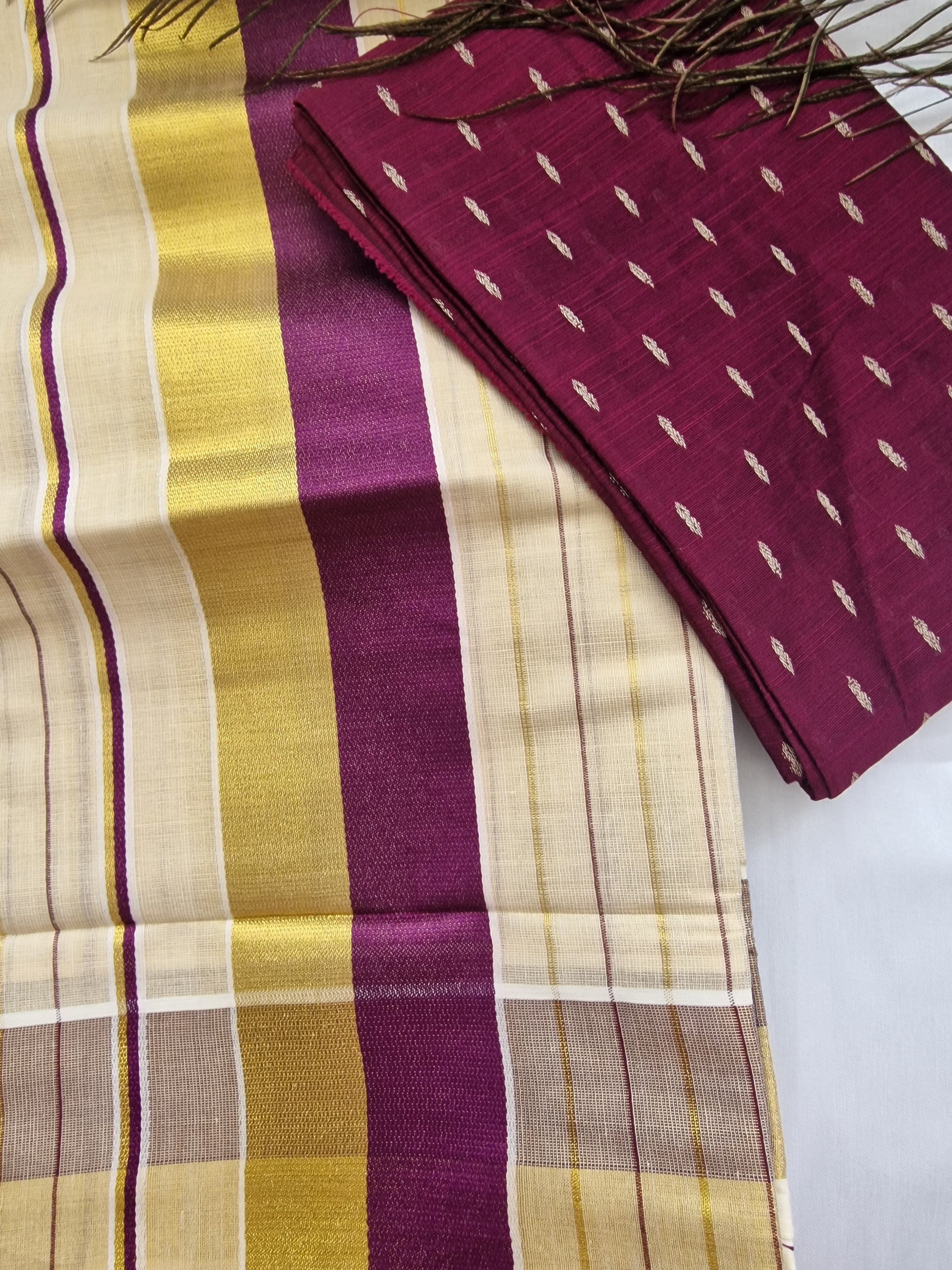 Purple settumundu with unstitched blouse