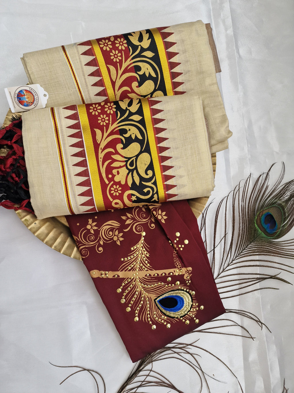 Settumundu with unstiched blouse