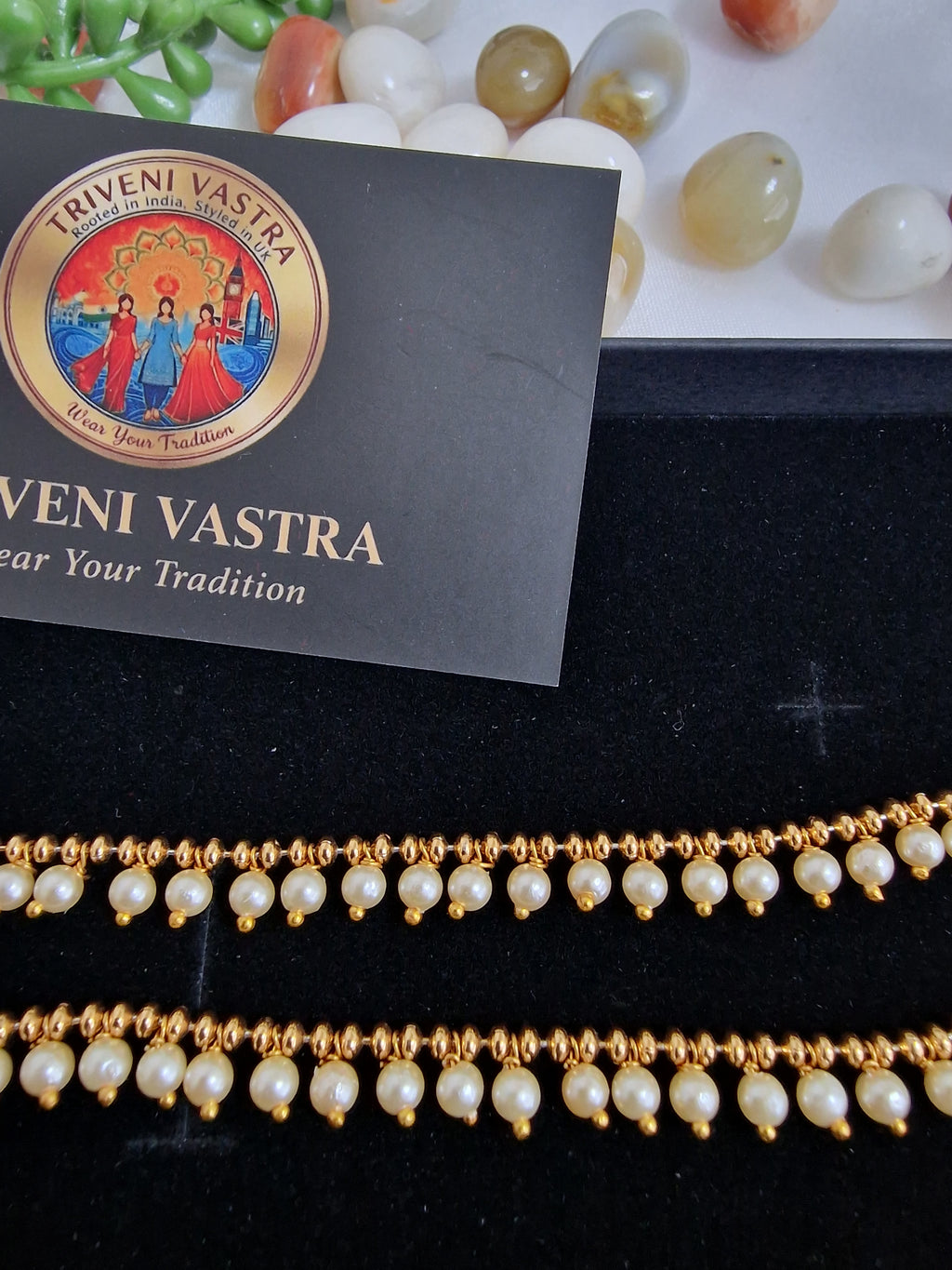 Elegance Pearl-Draped Gold plated Anklet