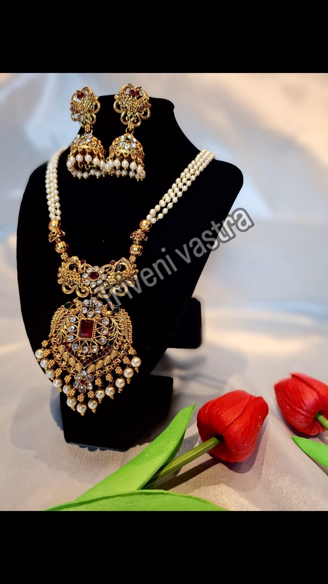 Long necklace
