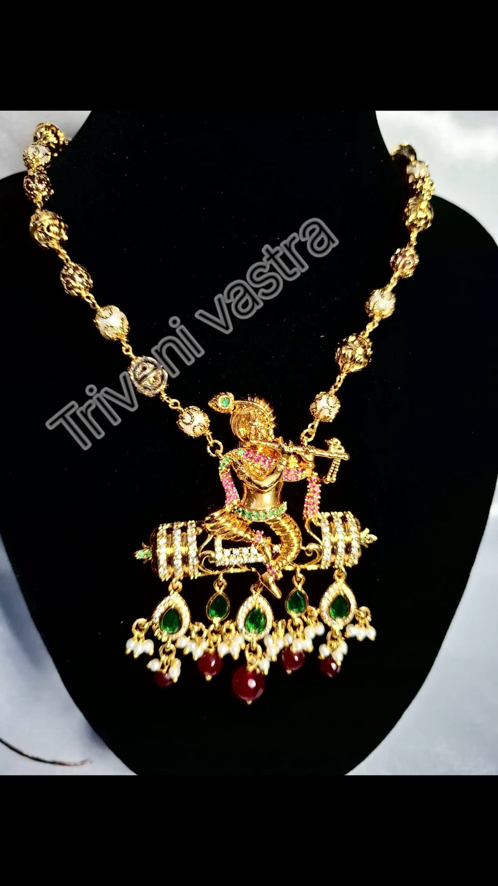 Long necklace with Krishna pendant (multicolour)