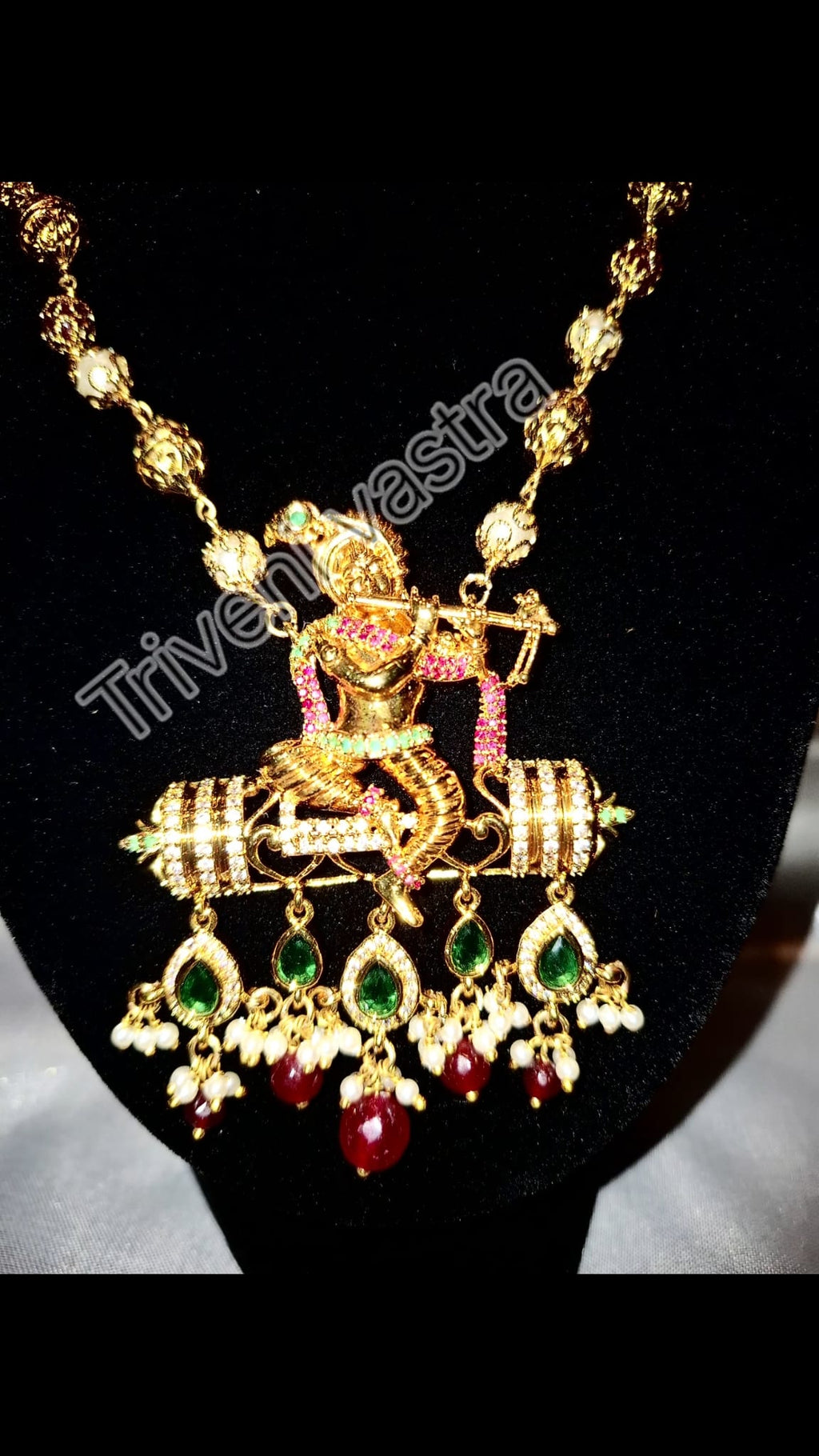 Long necklace with Krishna pendant (multicolour)