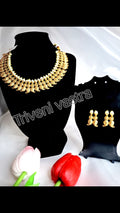 Short necklace & Earrings