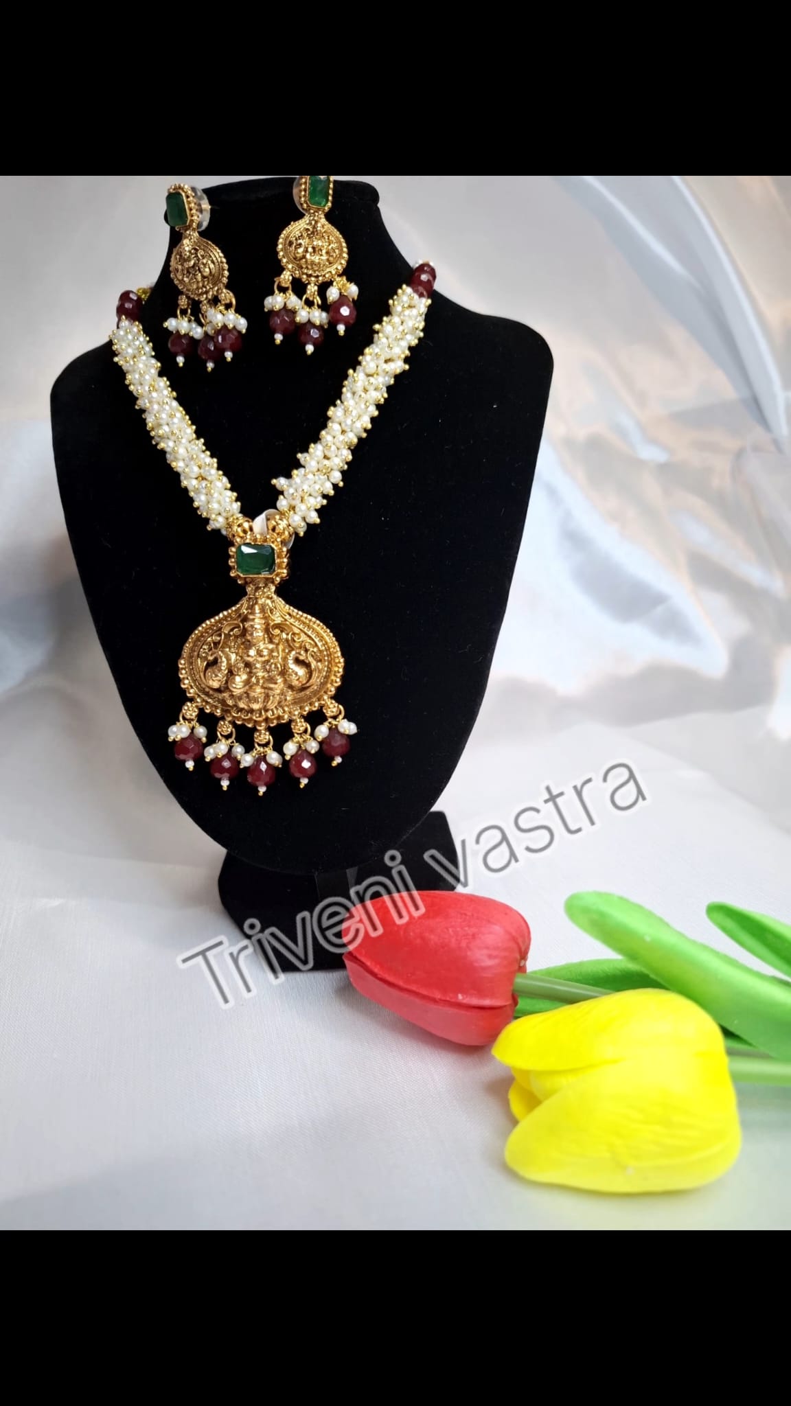 Goddess beaded short necklace with earring