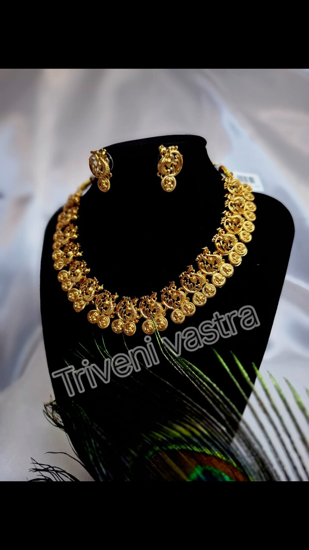 Short necklace - Peacock / Kaasumala ( coin necklace)