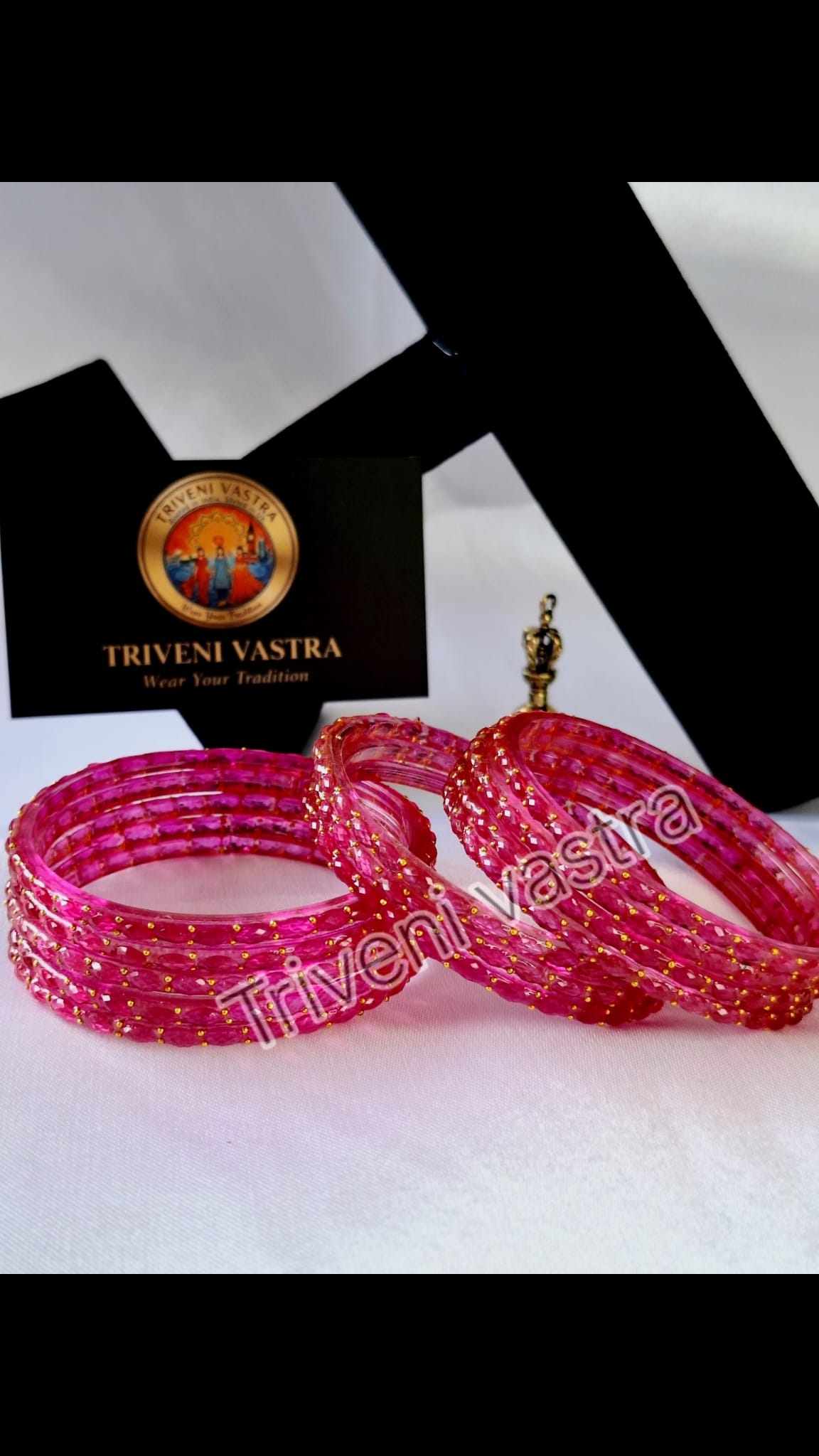 Glass bangles - Pink
