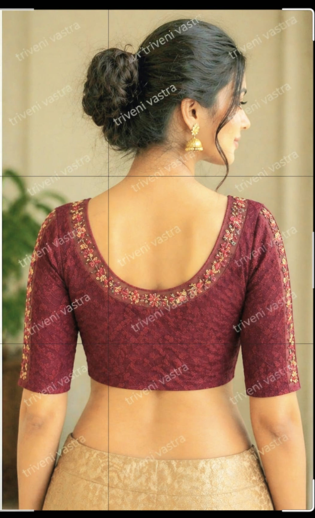 Strechable embroidered saree blouse- Brown