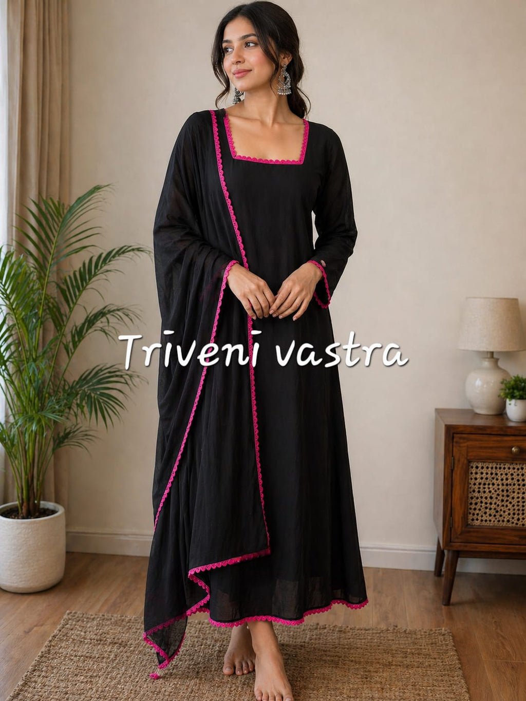 Kurthi with Duppatta - Black (M/L)