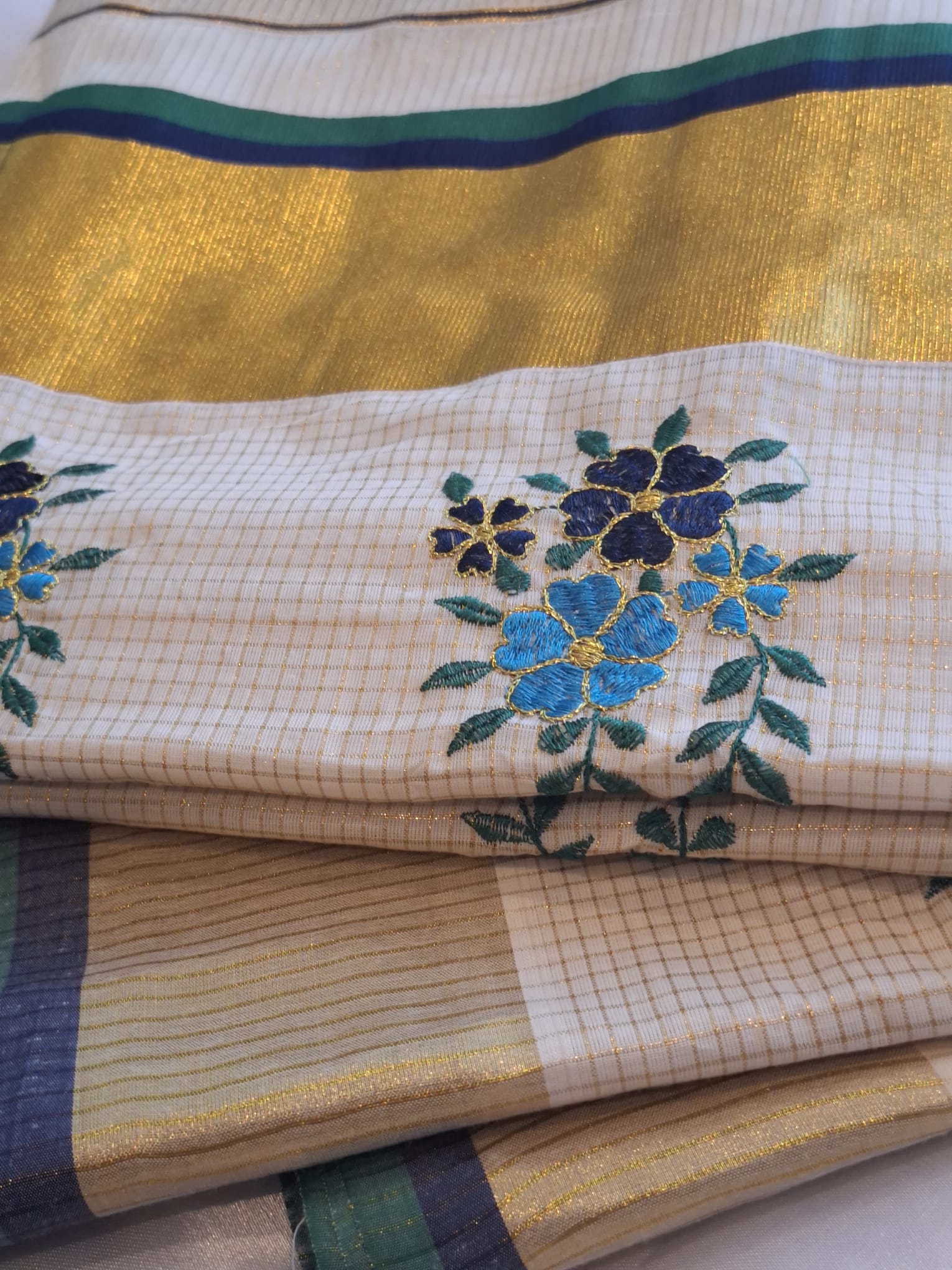 Settu saree with running blouse