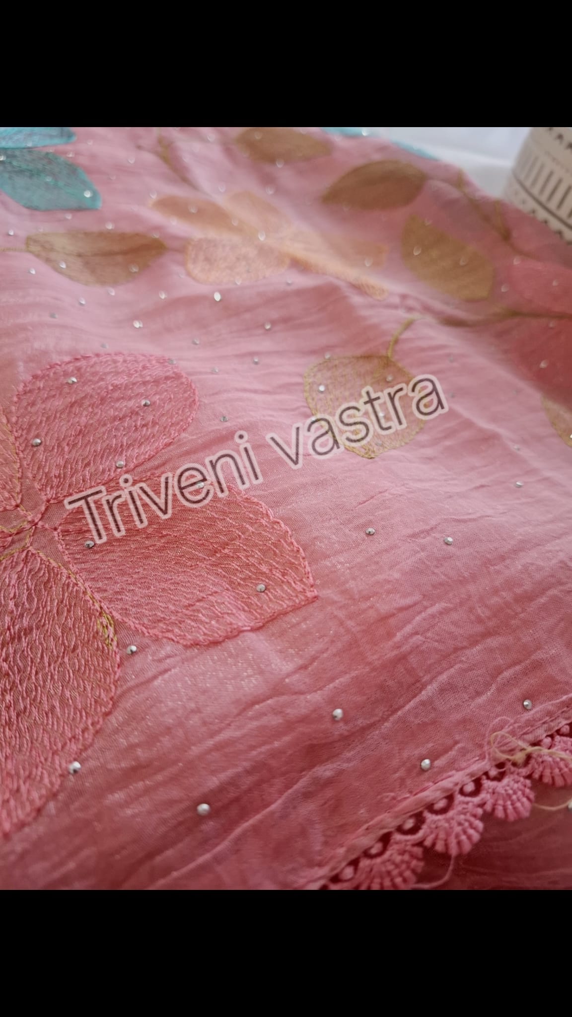 Embroidered saree with running blouse -Pink