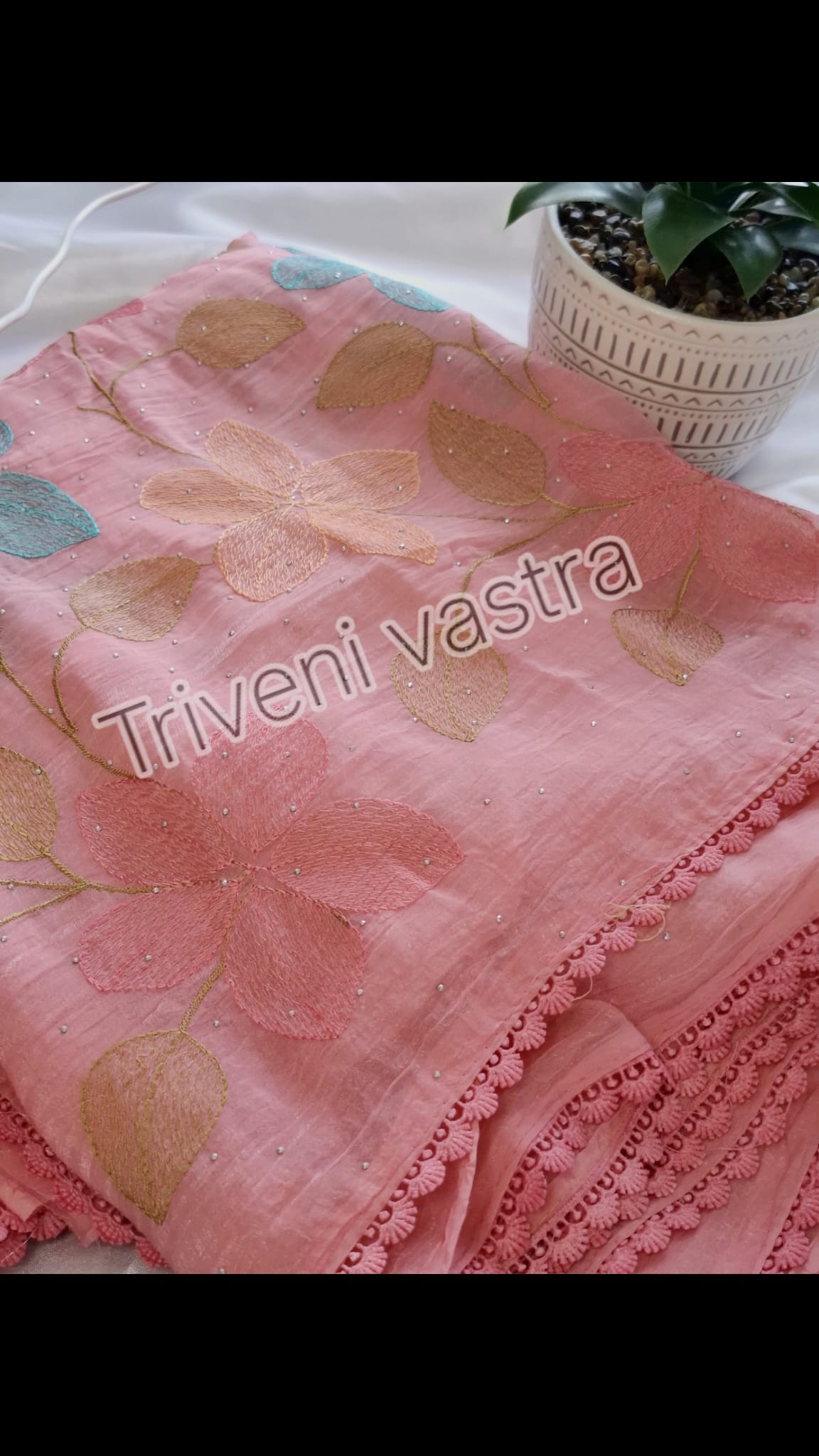 Embroidered saree with running blouse -Pink