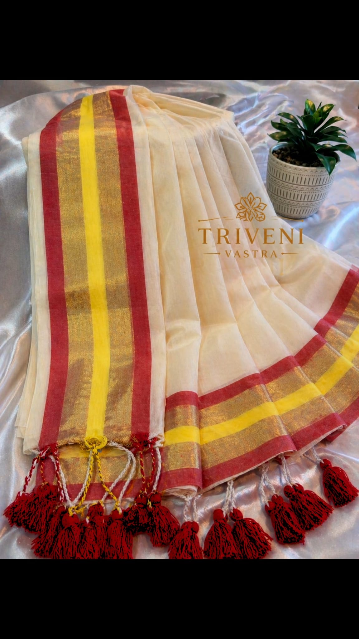 Munju Warrior inspired Mulcotton saree