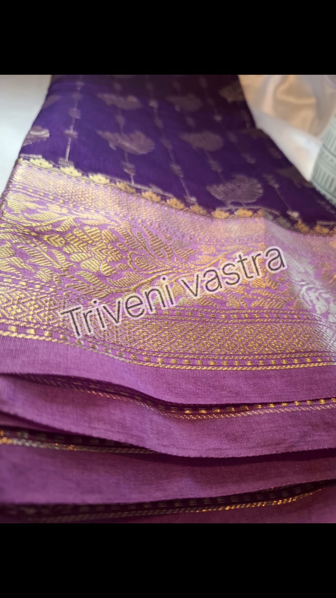Silk saree with Running blouse
