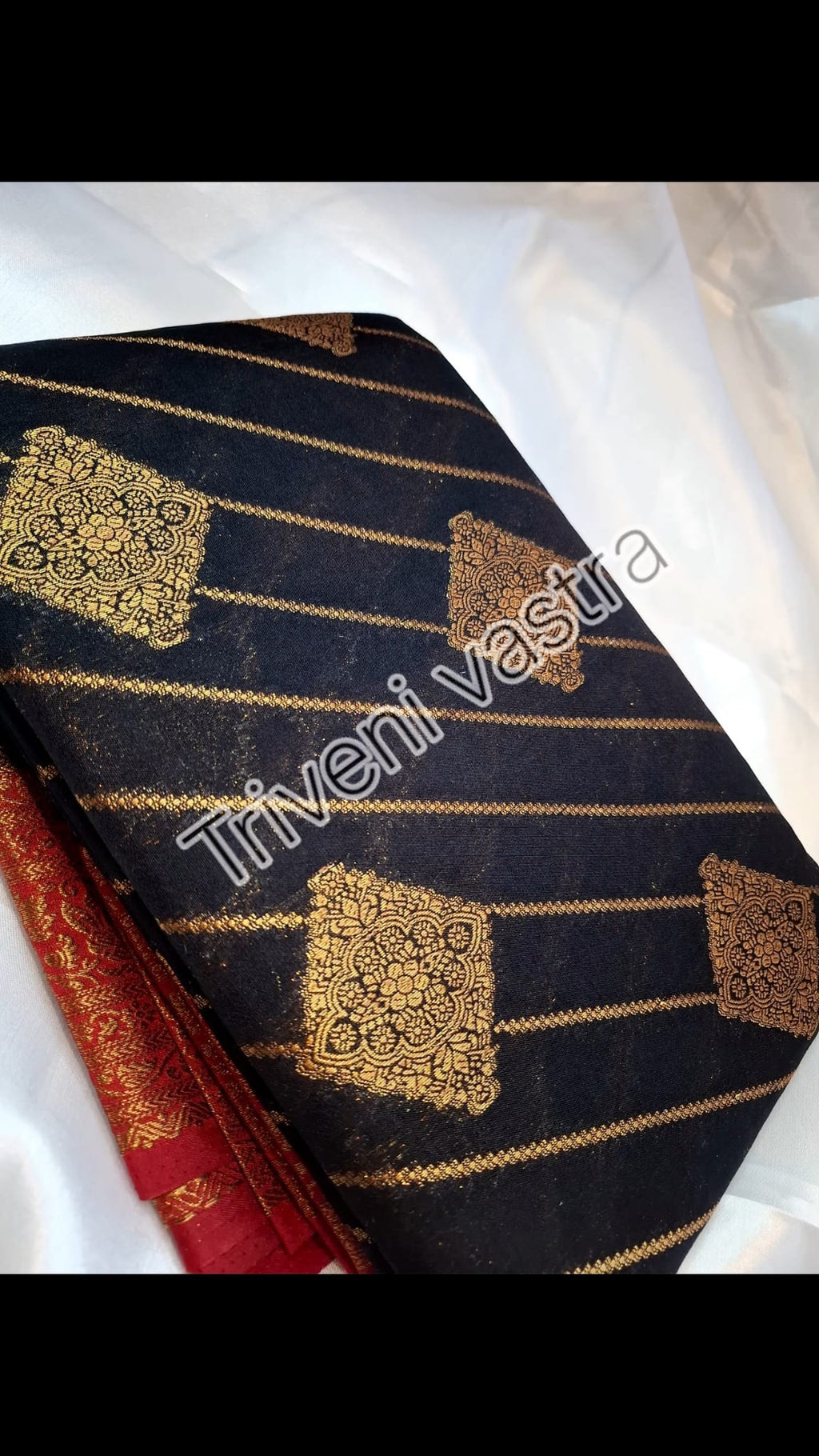 Silk saree with running blouse
