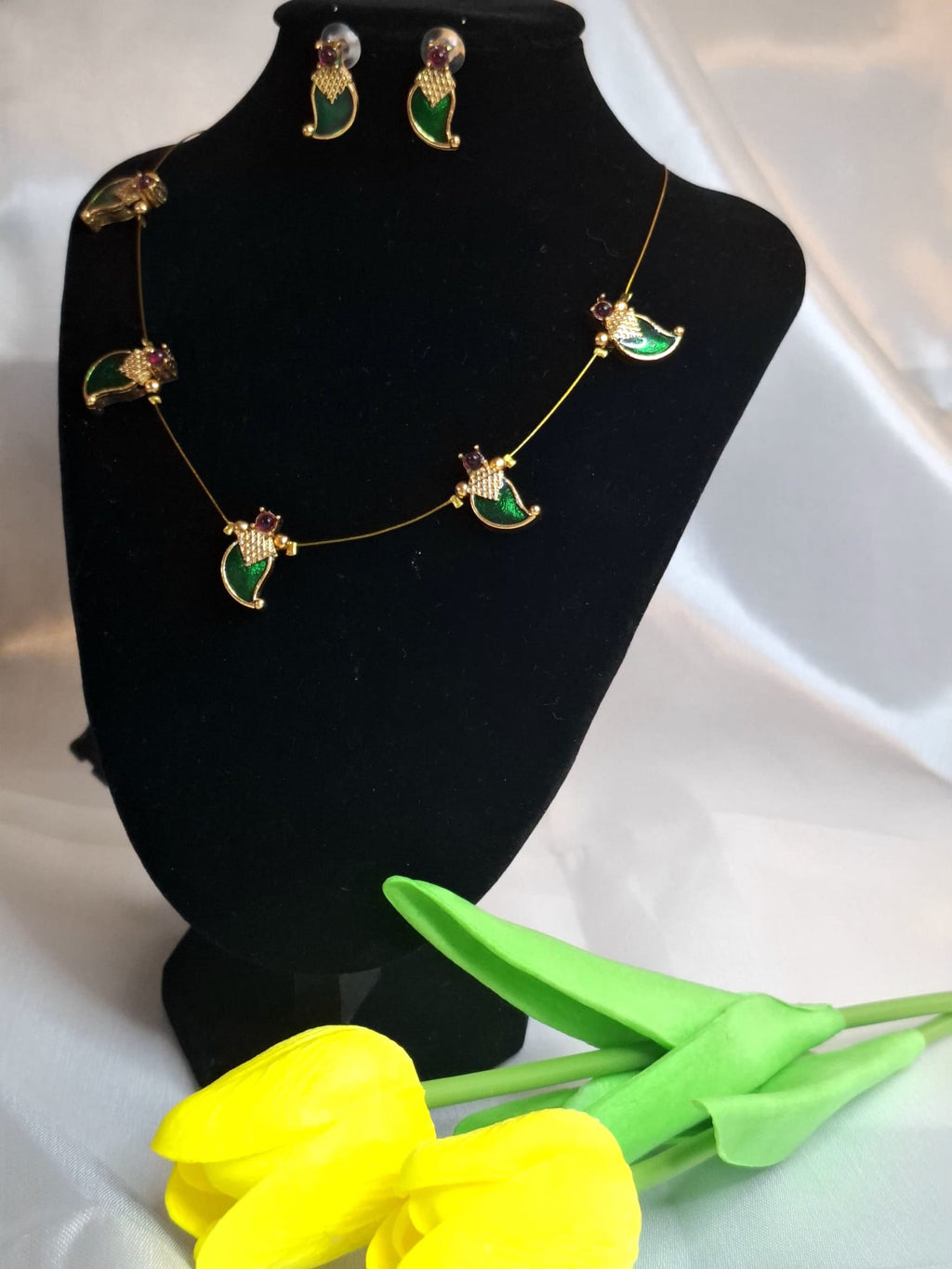 Traditional Palakka  necklace