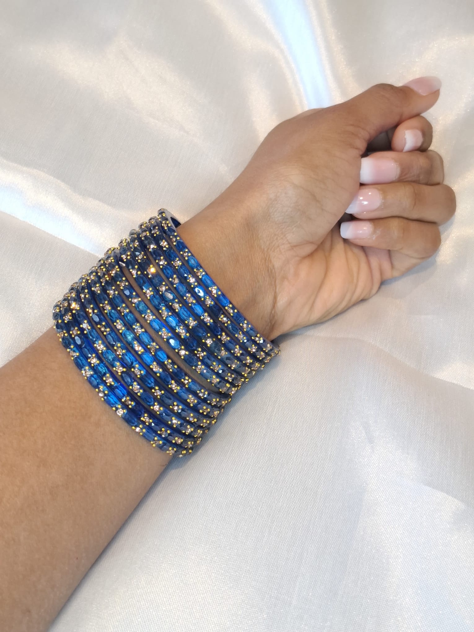 Glass bangles Blue